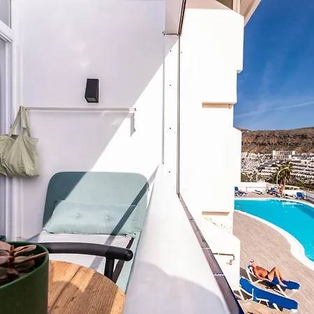 Puerto Rico Corner Apartment
